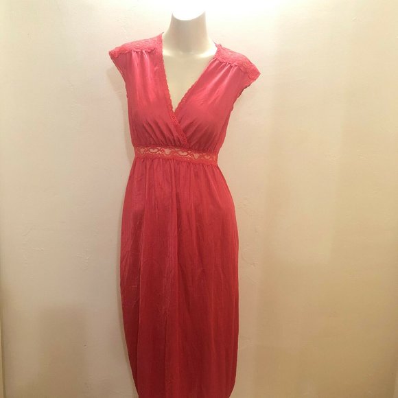 Vintage MISS ELAINE Nightgown Peignoir Set - Picture 1 of 11